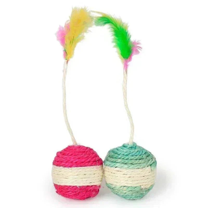 Bola de Arranhador Interativa para Gatos com Pena e Sisal – Brinquedo de Treino para Gatinhos (1 un.)